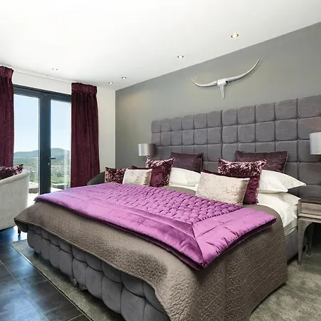 Villa Sleeps 10 Pool Air Con Wifi Grimaud