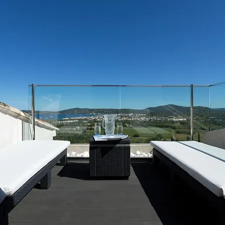 Sleeps 10 Pool Air Con Wifi * 格里莫