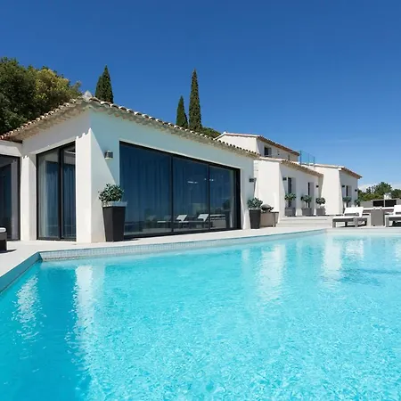 Vila Sleeps 10 Pool Air Con Wifi Grimaud